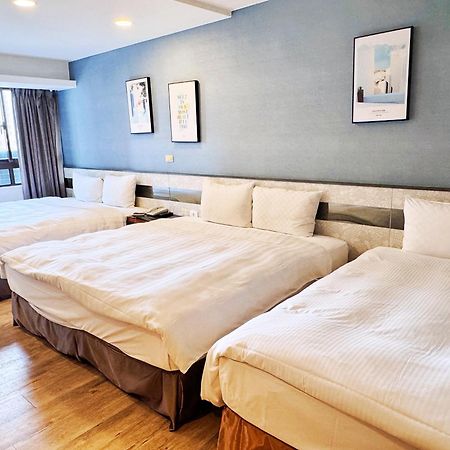 Taichung Saint Hotel Bagian luar foto