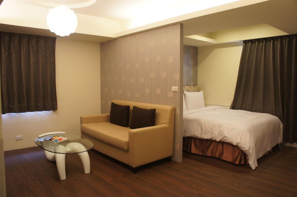 Taichung Saint Hotel Bagian luar foto