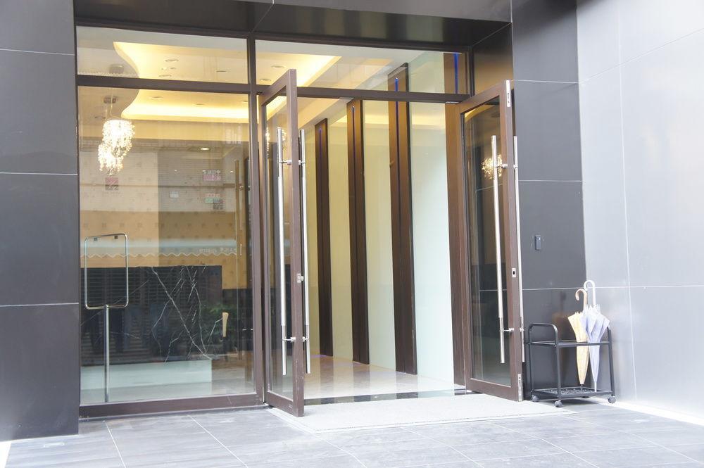 Taichung Saint Hotel Bagian luar foto